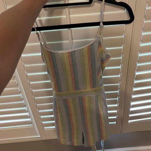 Rainbow romper with tie belt - Picture 2 of 3